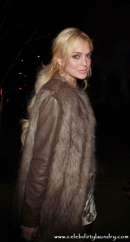 Lindsay Lohan To Take Responsibility & Plead ‘No Contest’ To Necklace Theft