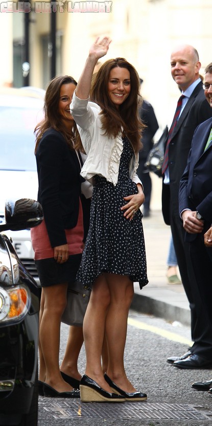 Kate Middleton Kissed A Girl & Drank Booze At 14?