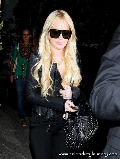 Celebrity Justice: Lindsay Lohan On The Loose Again!