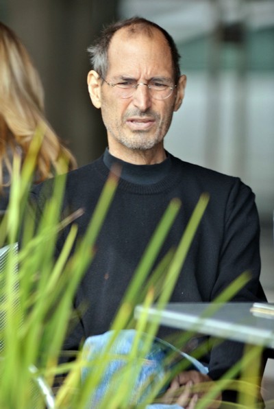 Breaking News: Apple Founder Steve Jobs Is Dead At 56