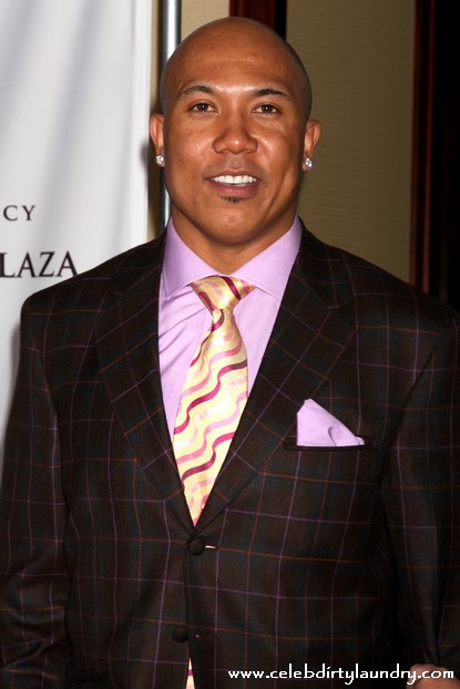 DWTS Hines Ward Placed In Handcuffs By Police At Gunpoint