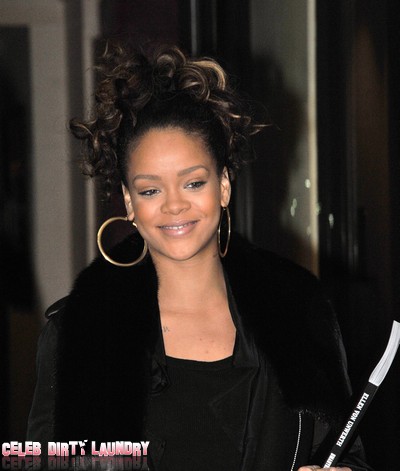 Rihanna Hooked On IV Drip – Hospital Emergency In Sweden