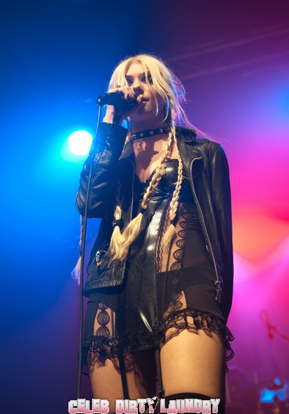 Taylor Momsen Doesn’t Have Time To Shower