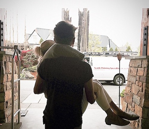 Yolanda Foster Shares Heartbreaking Pic of 15 Year Old Son Anwar Hadid Carrying Lyme Disease Victim